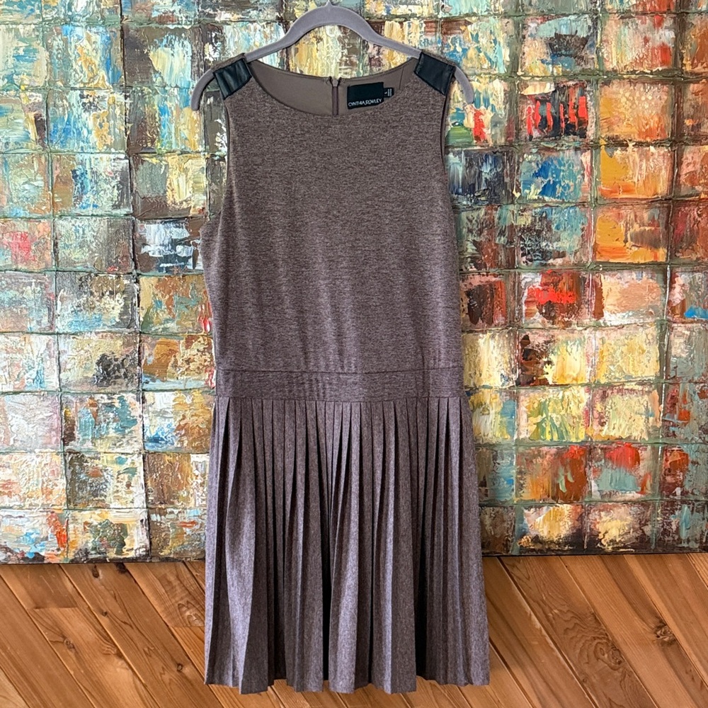 Cynthia Rowley Sleeveless Pleated Dress – Size Large